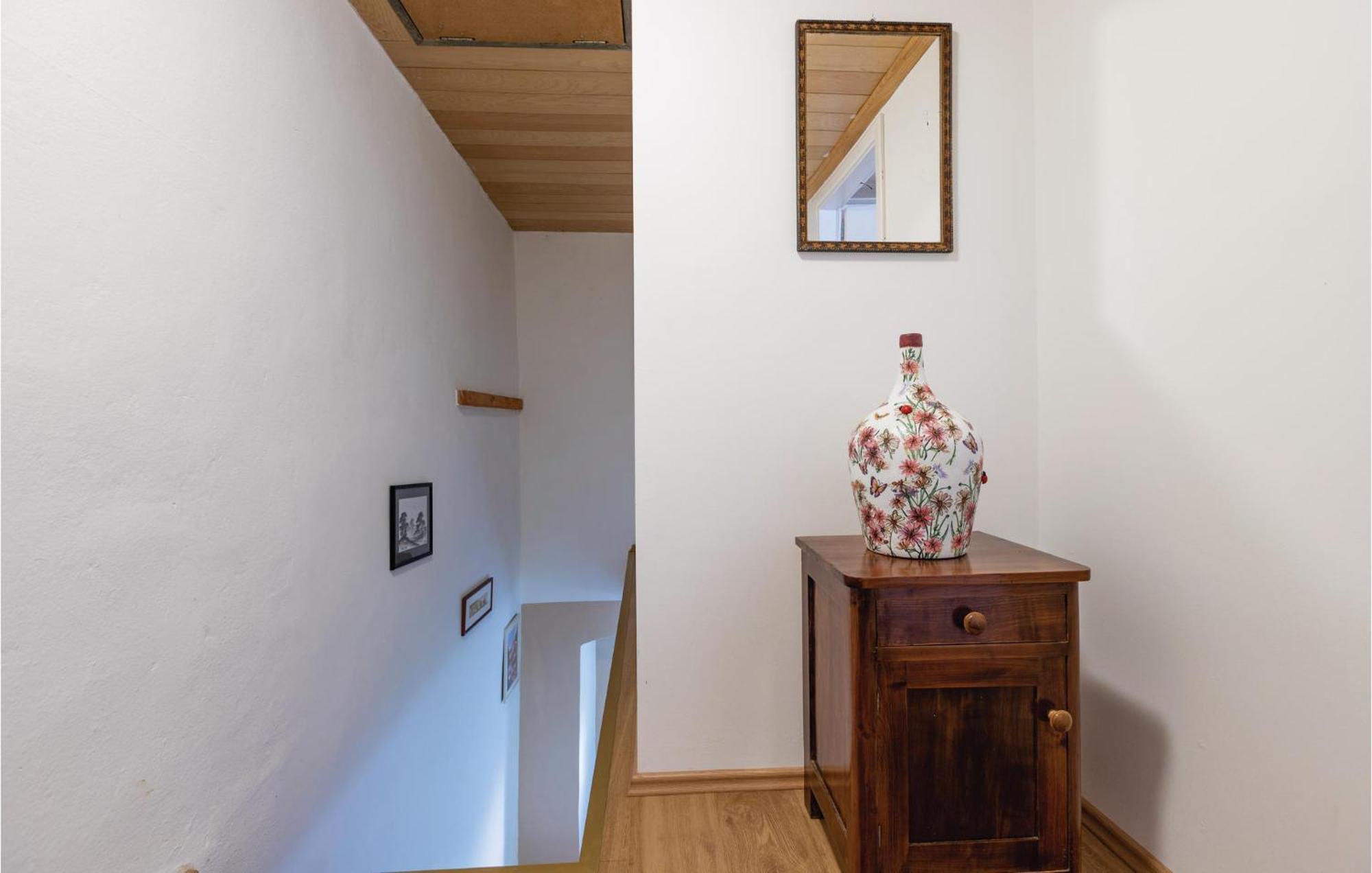 Cozy Home In Pazin With House A Panoramic View Exterior photo